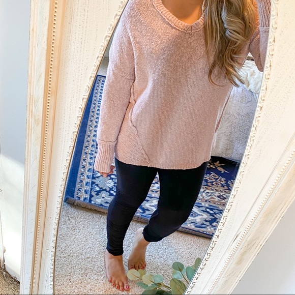 If it Were Me Dusty Pink Cable Knit Sweater- M - Picture 4 of 11